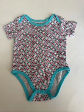 10/$25 Monkey Bars 0-3 Month Heart Onesie